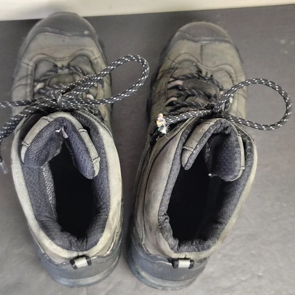 Oboz‎ Boots Men's Size 9 Black Bridger 8